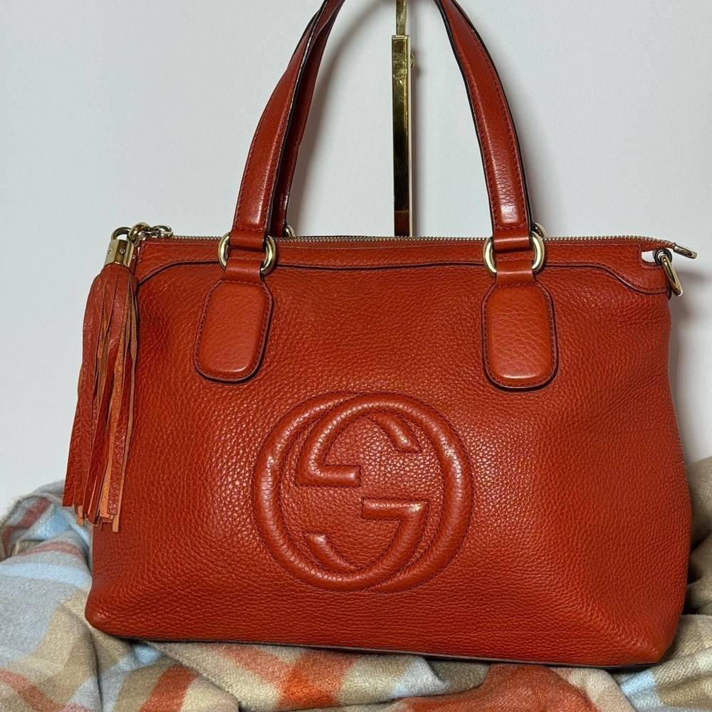 SALE
AUTHENTIC Gucci SoHo Leather Handbag - Picture 2 of 14